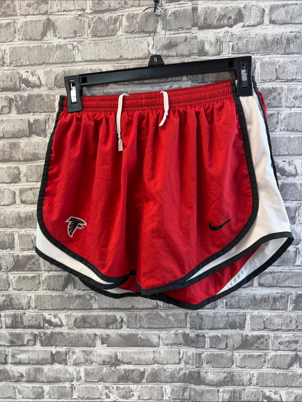 Atlanta Falcons Nike Red Women's Athletic Shorts with White‎ Panels